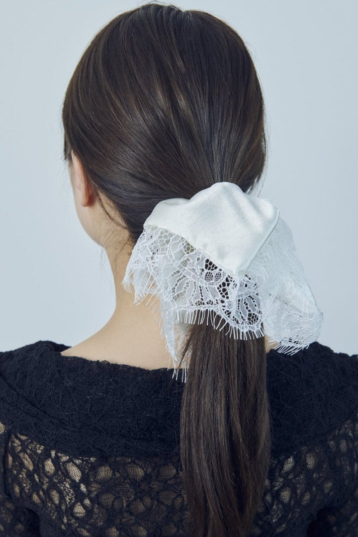 サテン × レース スクエア ビッグ シュシュ