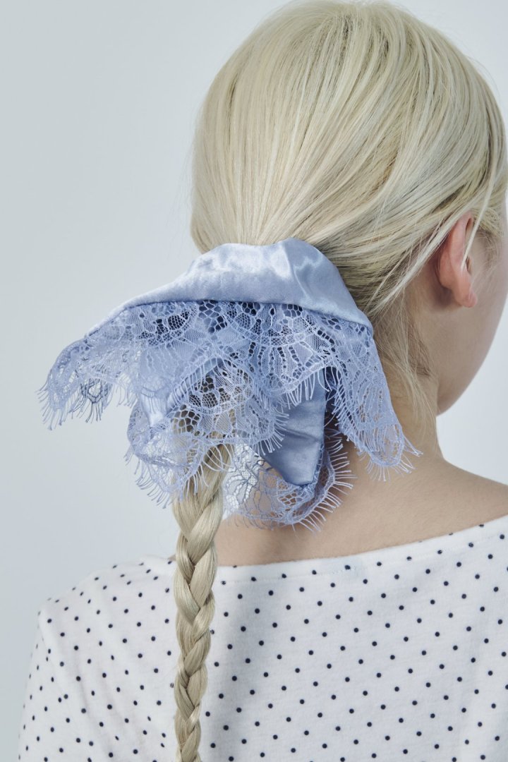 サテン × レース スクエア ビッグ シュシュ