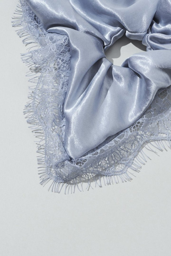 サテン × レース スクエア ビッグ シュシュ