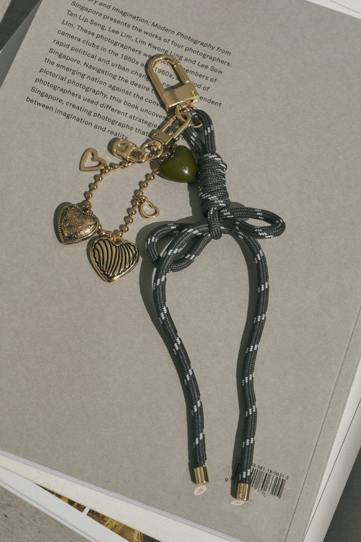 ハート ミリアッド コード バッグ チャーム