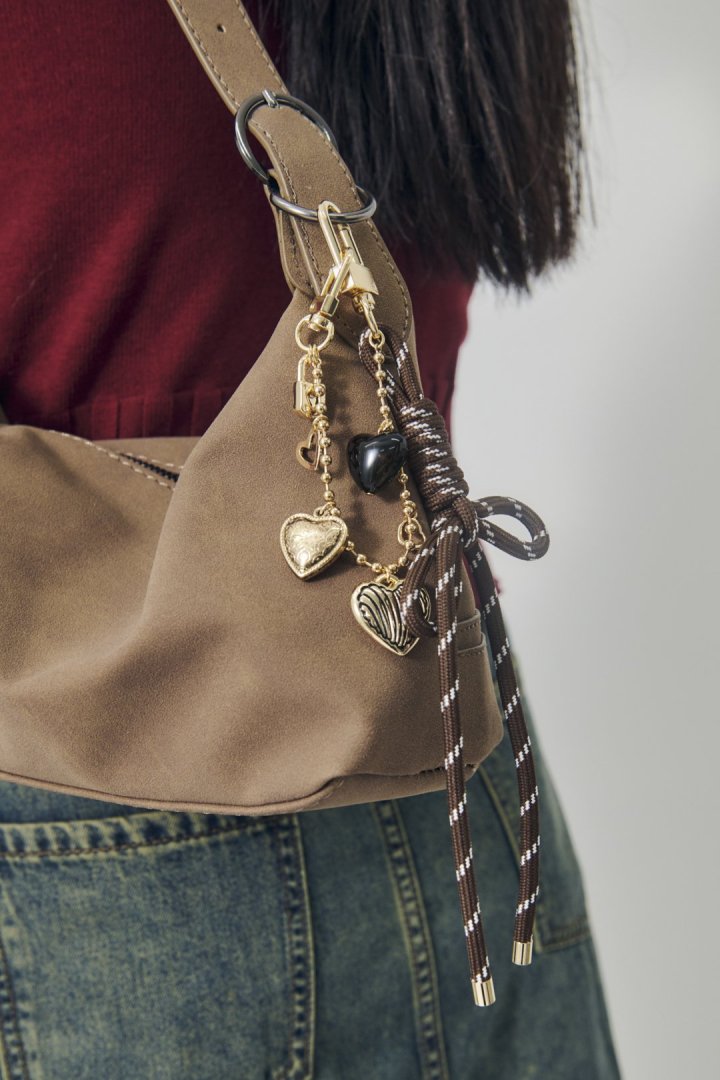 ハート ミリアッド コード バッグ チャーム