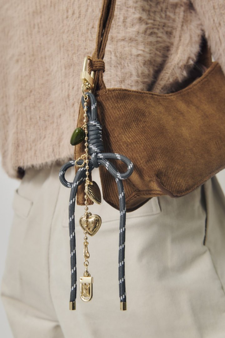 ハート ミリアッド コード バッグ チャーム