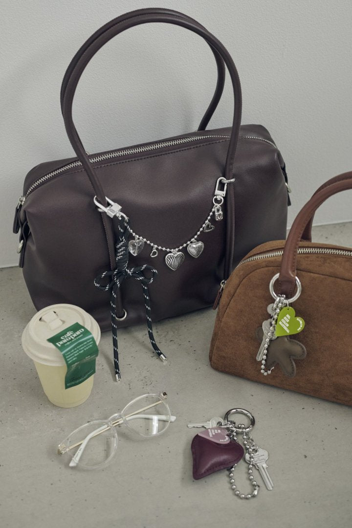 レザー タッチ ハート バッグ チャーム – GOLDY Onlinestore