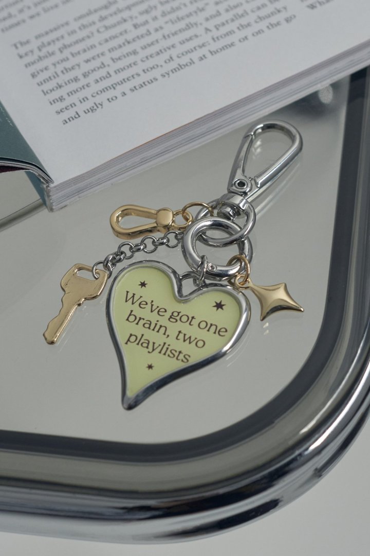 カラー ハート メッセージ バッグ チャーム