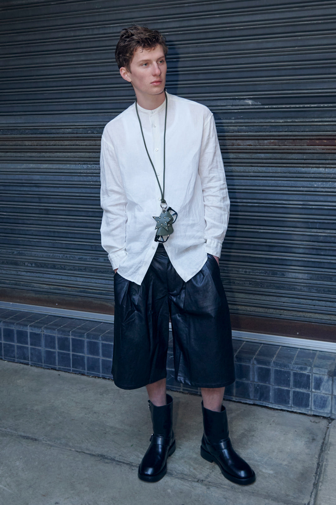 マルチ スター ショルダー ストラップ