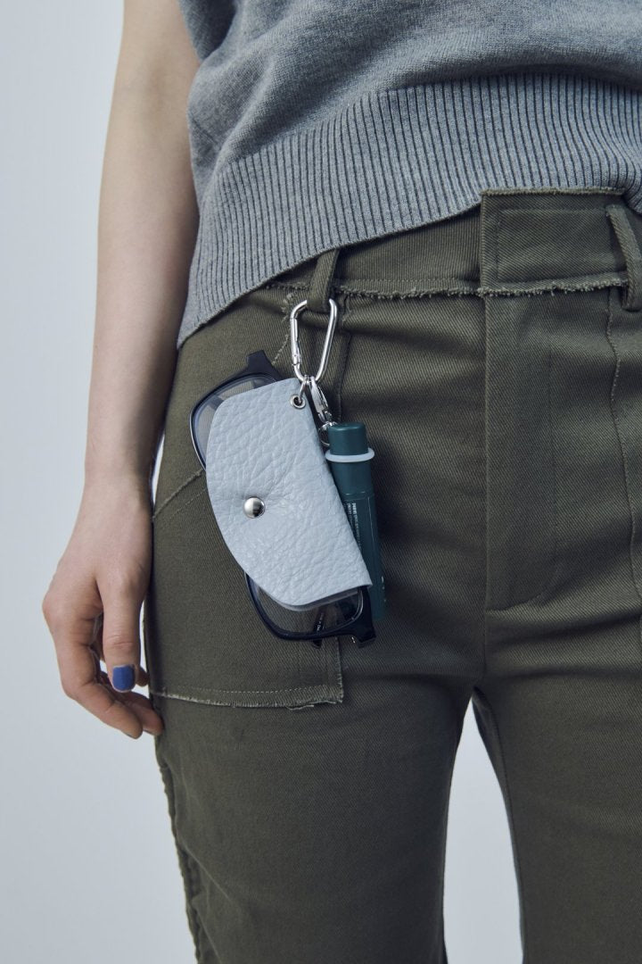 マット レザー ライク グラス ホルダー