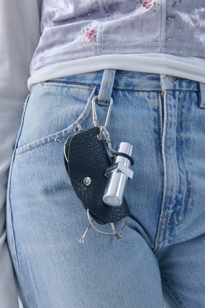 マット レザー ライク グラス ホルダー