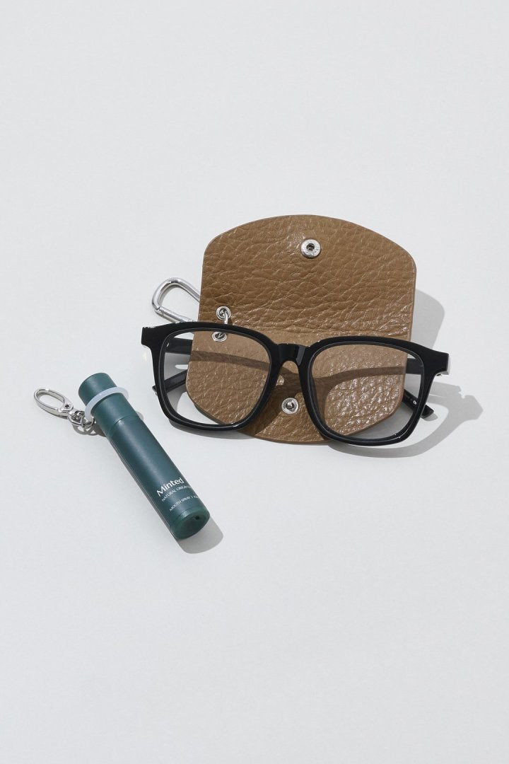 マット レザー ライク グラス ホルダー