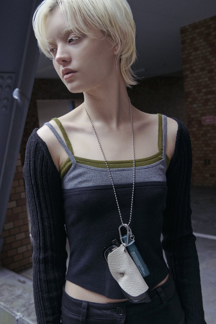 マット レザー ライク グラス ホルダー