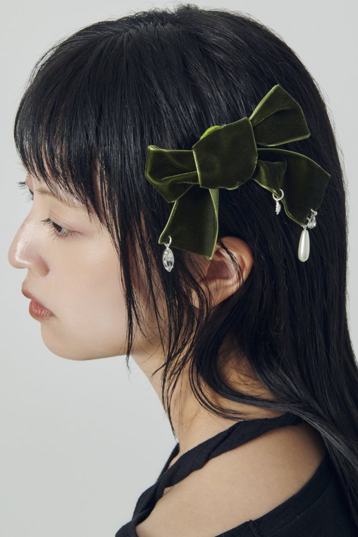 アシンメトリー ベロア リボン ブローチ & クリップ