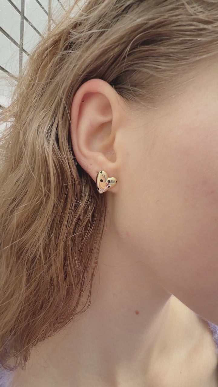 ドット ハート メタル ピアス