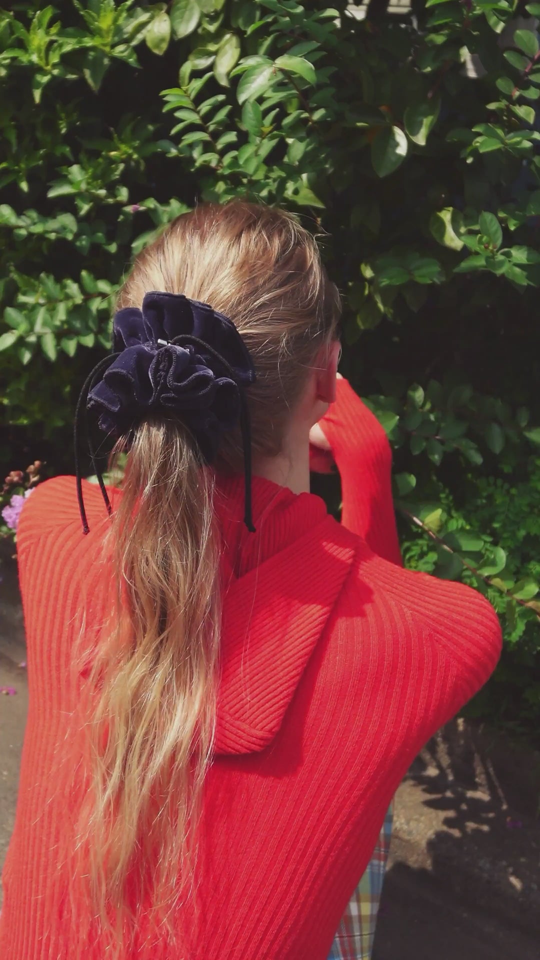 ドローストリング ベロア シュシュ