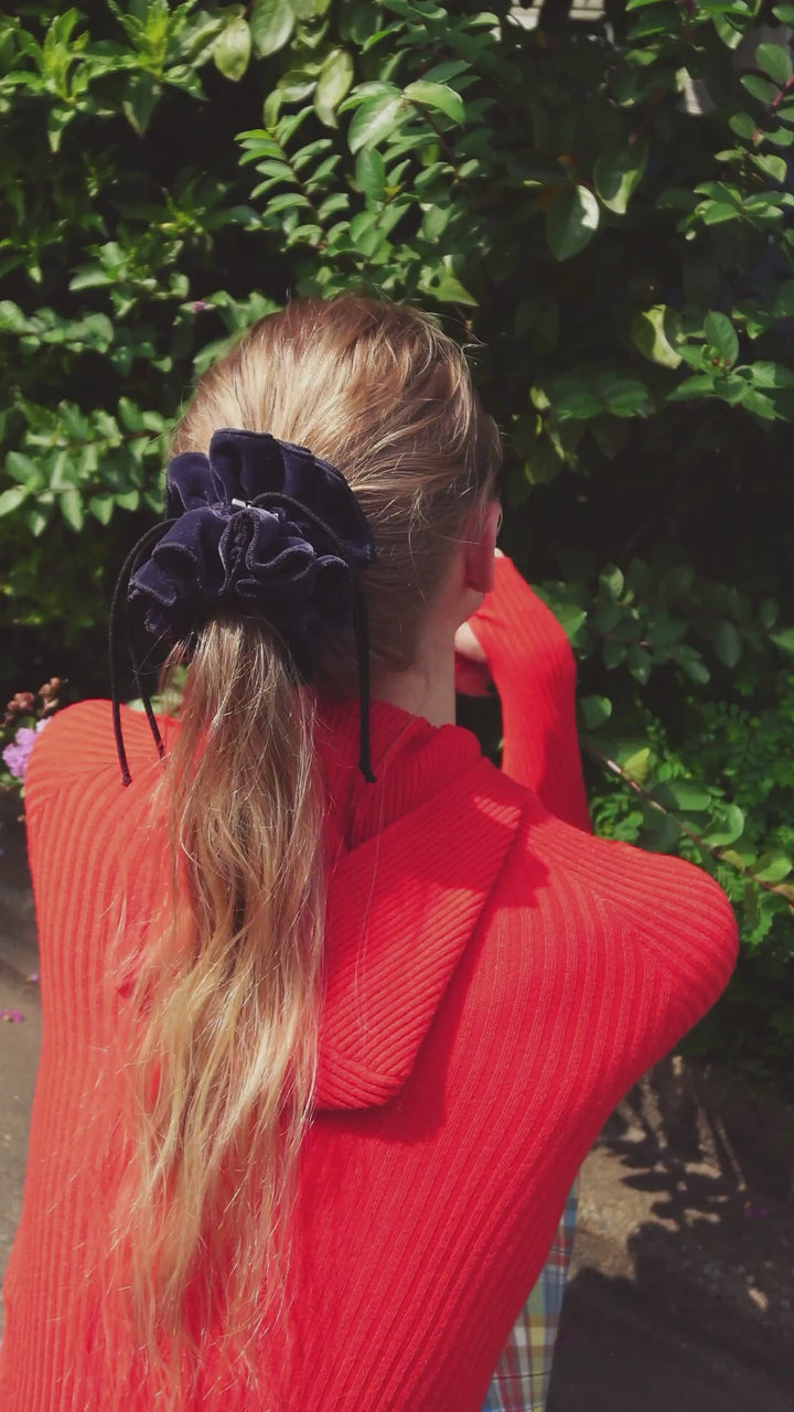 ドローストリング ベロア シュシュ